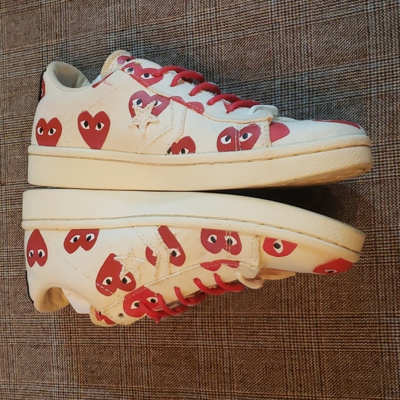 Play Sneakers - Picture 3 of 12